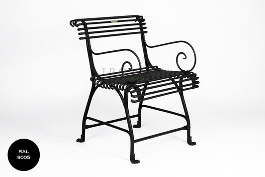 Arras US Armchair with Claws