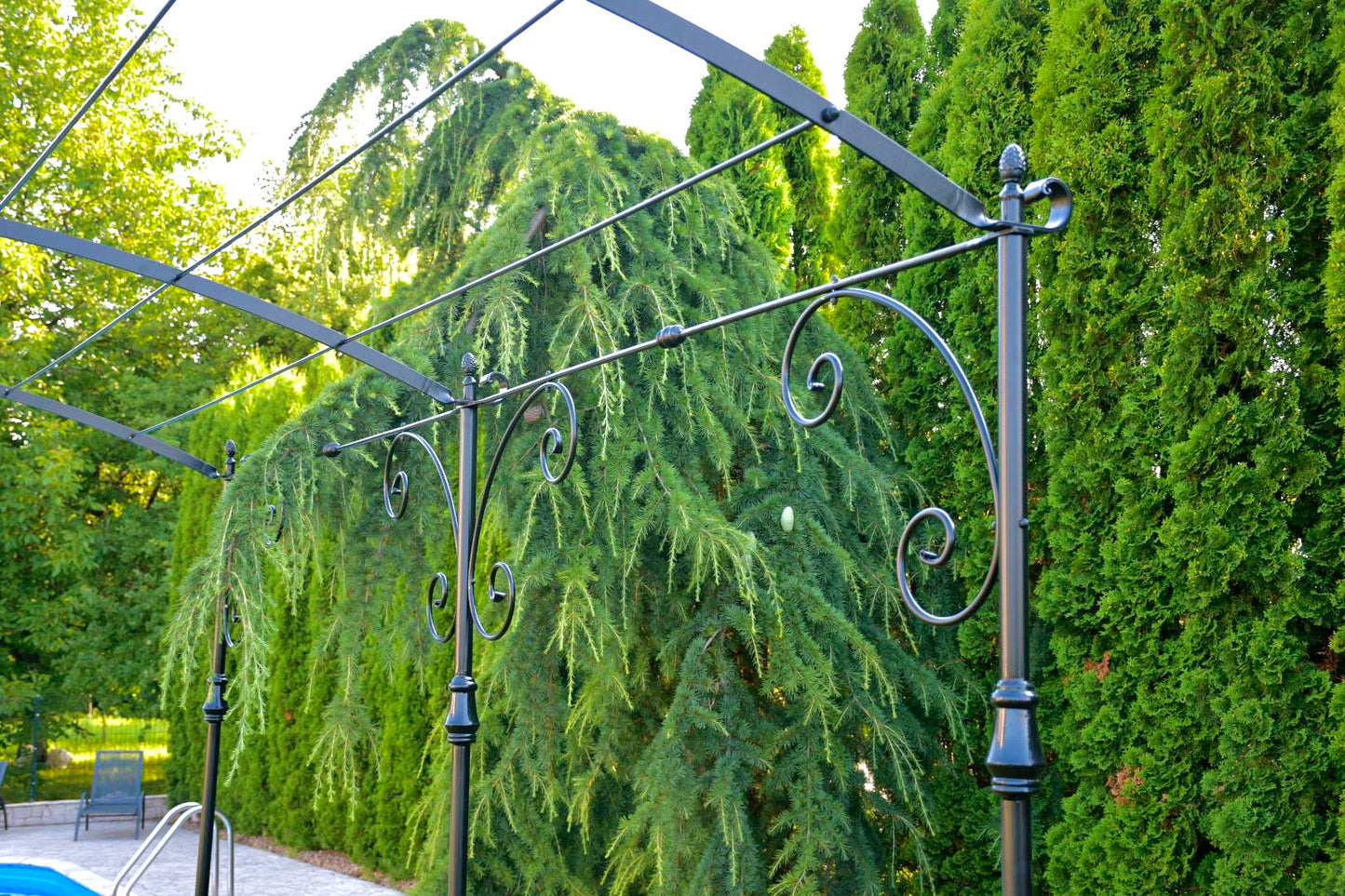 Schmiedeeiserne Pergola