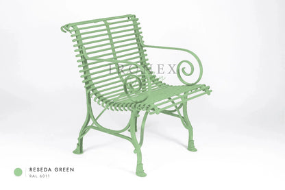 Arras-Sessel in Resedagrün RAL 6011 – handgeschmiedetes Schmiedeeisen von Ironex Garden